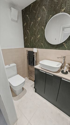 Photo 27- click for photo gallery